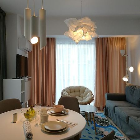 The One Mamaia Nord Apartment Ngoại thất bức ảnh